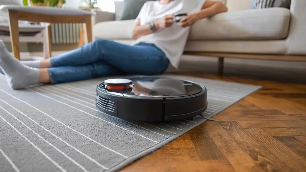 2025-04-self-cleaning-homes-robot-vacuums-too-good-to-be-true